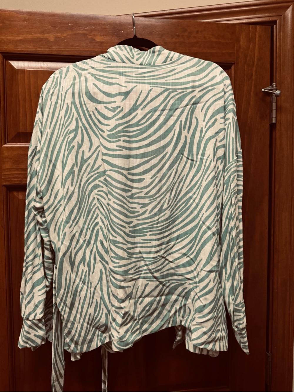 Something by Sonjia Light Green Zebra-Print Wrap Top and matching shorts - Picture 9 of 13